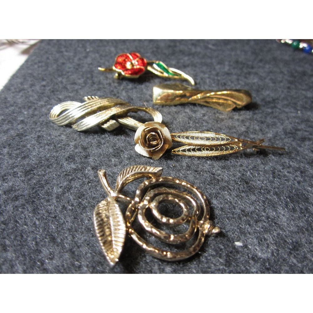 Brooch Vintage 5  , SET#6 Napier,SCoventryLisner